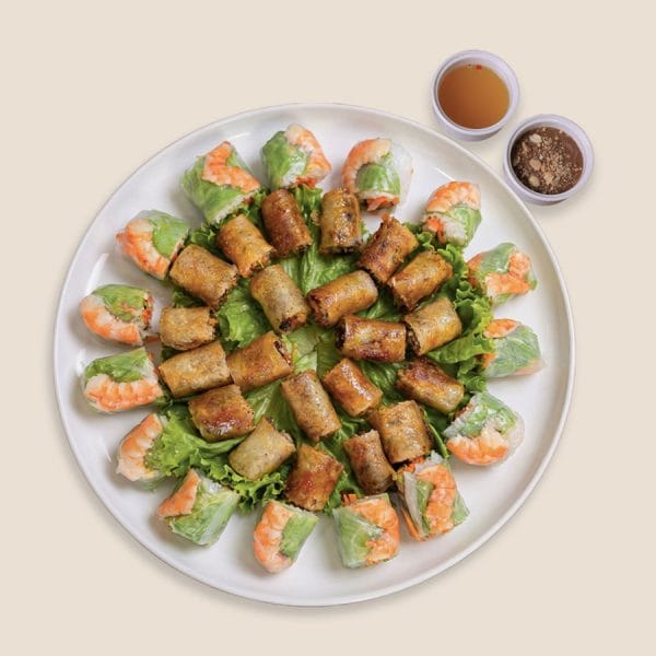Bilao Mixed Fresh & Fried Spring Rolls